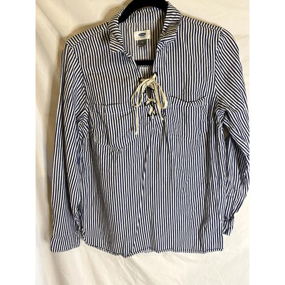 Women's Old Navy Blue Striped Top - Picture 6 of 6